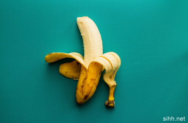 香蕉敷脸的功效与作用 香蕉敷脸有什么效果